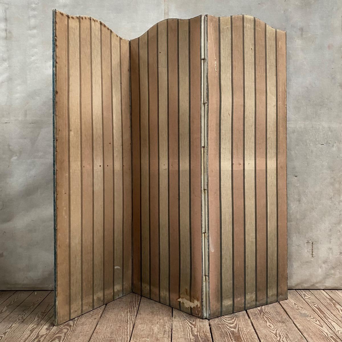 Folding screen